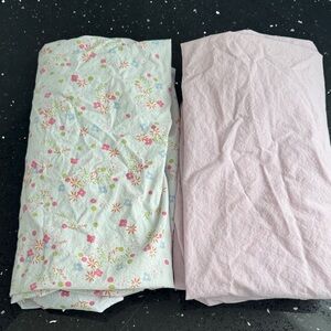 Pottery Barn Kids - Bundle of 2 Organic Cotton Crib Sheets